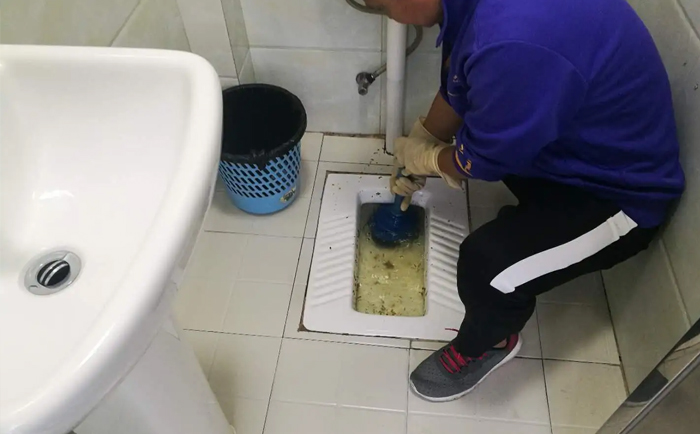萨迦疏通蹲坑